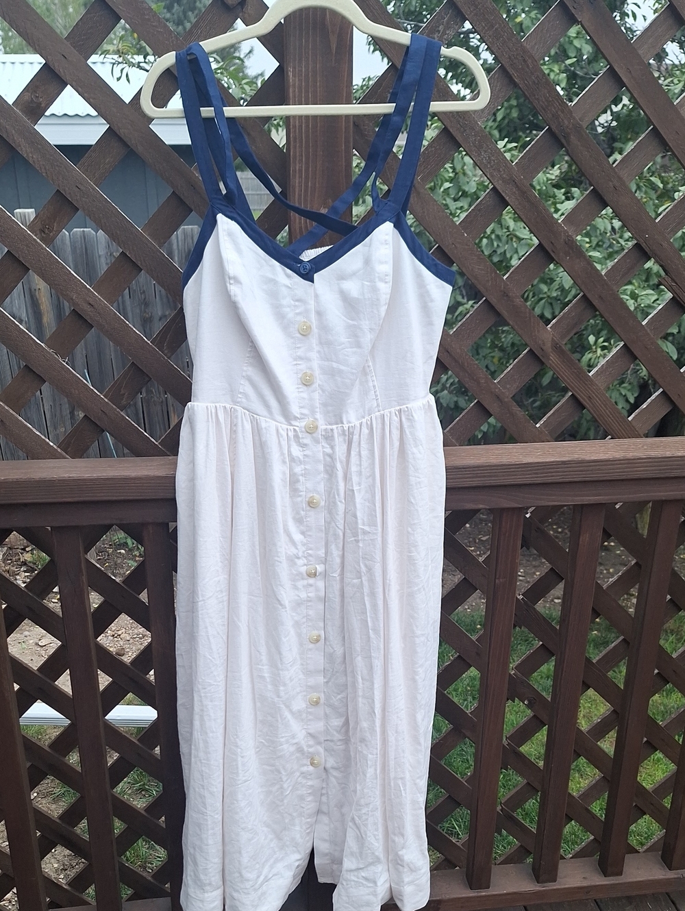 Anthropologie Maeve strappy button down midi dress.